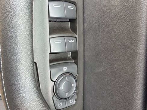 Used 2024 Chevrolet Blazer LT w/ Convenience Package FWD image 6