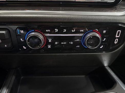 Used 2023 Chevrolet Silverado 1500 LTZ w/ LTZ Premium Package image 22