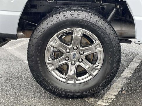 Certified 2022 Ford F150 XLT w/ Equipment Group 302A High image 7