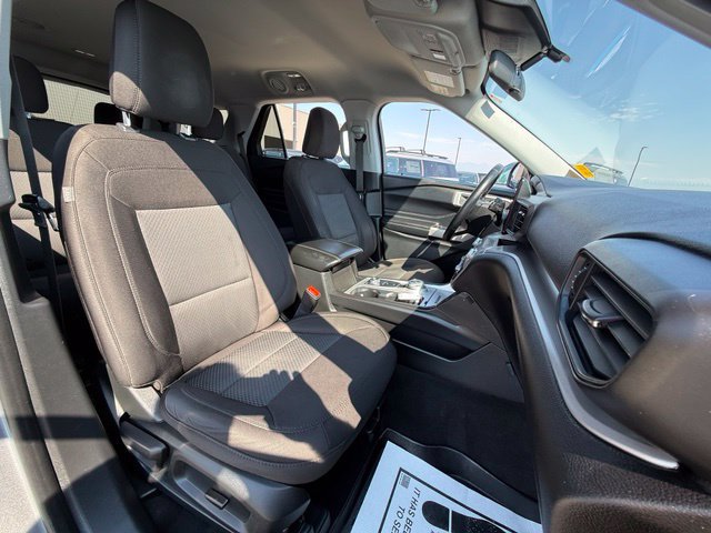 Used 2022 Ford Explorer XLT w/ Class IV Trailer Tow Package AWD/4WD image 13