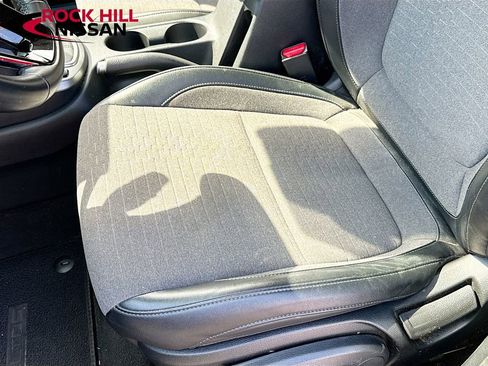 Used 2021 Kia Seltos S image 18