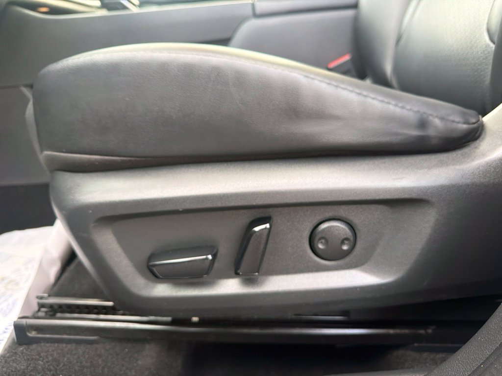 Used 2021 Nissan Rogue SV w/ Premium Package AWD/4WD image 19