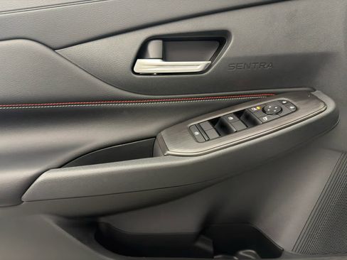 New 2026 Nissan Sentra SR w/ Floor Mat Package image 23