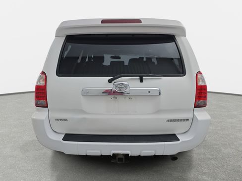 Used 2008 Toyota 4Runner SR5 image 6