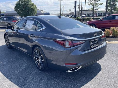 Used 2025 Lexus ES 350 w/ Premium Package image 4