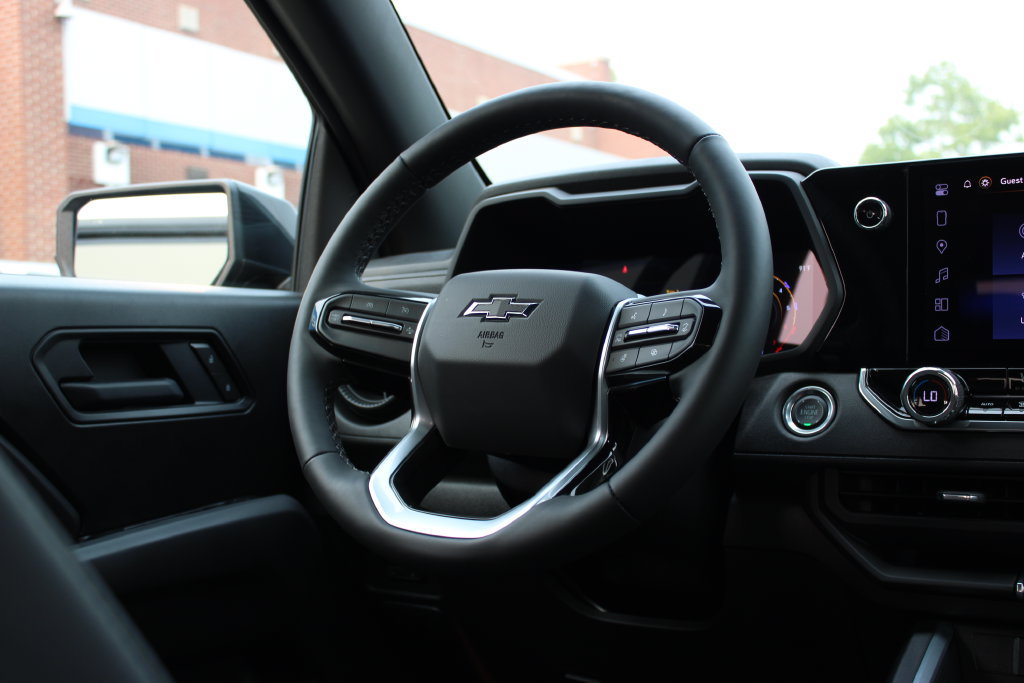 New 2026 Chevrolet Colorado Trail Boss w/ Midnight Edition AWD/4WD image 46