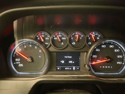 Used 2023 Chevrolet Silverado 1500 Custom image 11