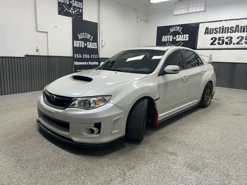 Used 2013 Subaru Impreza WRX STI Limited image 3
