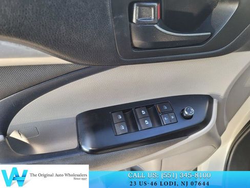 Used 2014 Toyota Highlander LE image 9