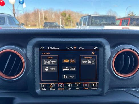 Used 2023 Jeep Gladiator Mojave w/ Cold Weather Group AWD/4WD image 24