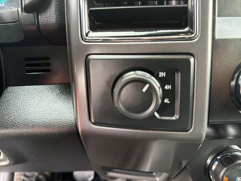 Used 2019 Ford F150 XLT w/ Equipment Group 302A Luxury image 17