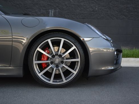 Certified 2016 Porsche Cayman S image 11