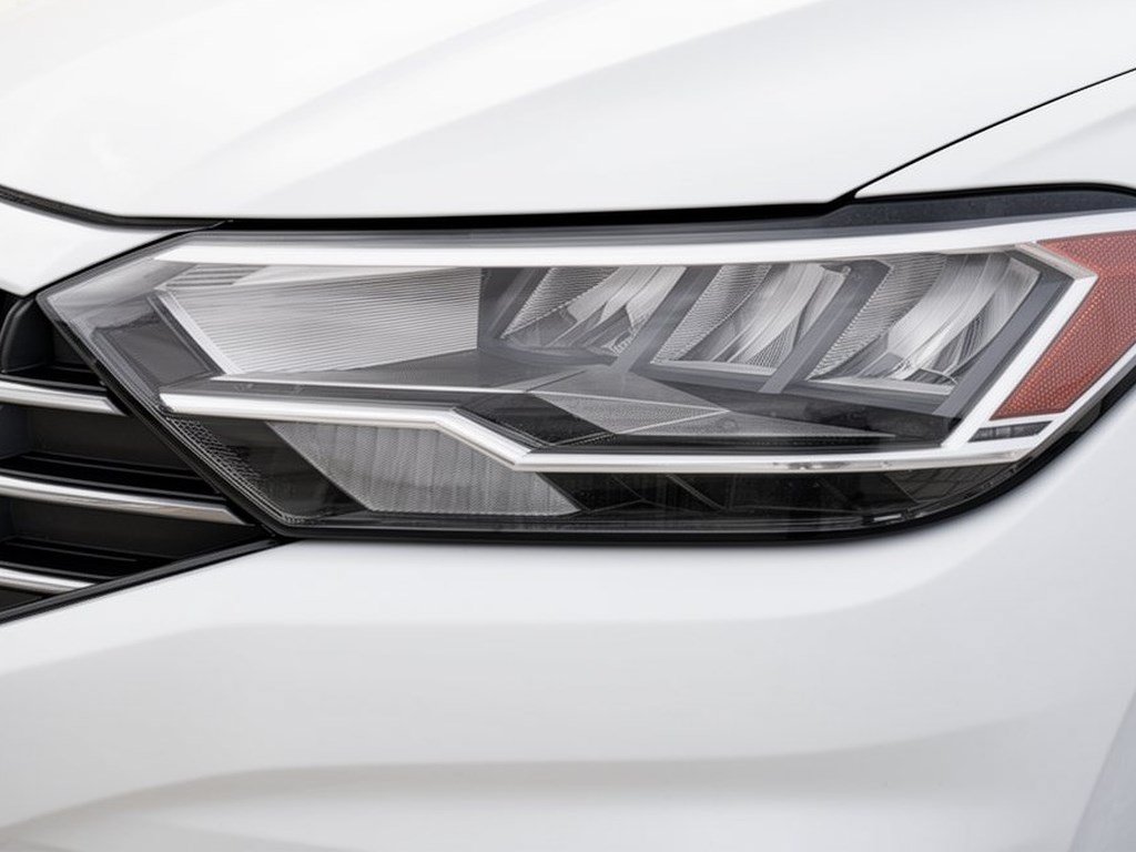 Used 2019 Volkswagen Jetta R-Line FWD image 12