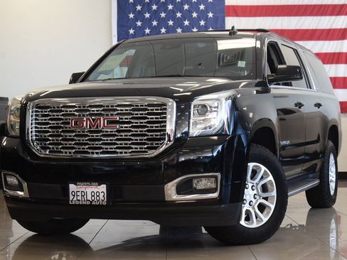 Used 2018 GMC Yukon XL SLT AWD/4WD image 3