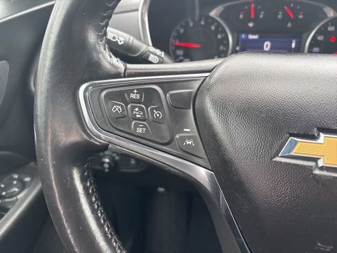 Used 2020 Chevrolet Equinox LT image 29