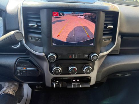 Used 2024 RAM 2500 Big Horn AWD/4WD image 16