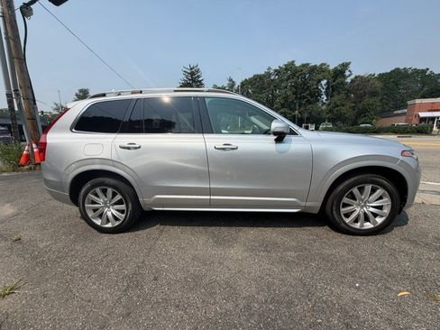 Used 2016 Volvo XC90 T6 Momentum w/ Momentum Plus Package AWD/4WD image 9
