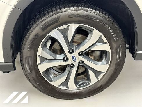 Used 2021 Subaru Outback Limited w/ Tech Package 3 AWD/4WD image 32
