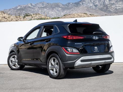 Used 2023 Hyundai Kona SEL w/ Convenience Package FWD image 7