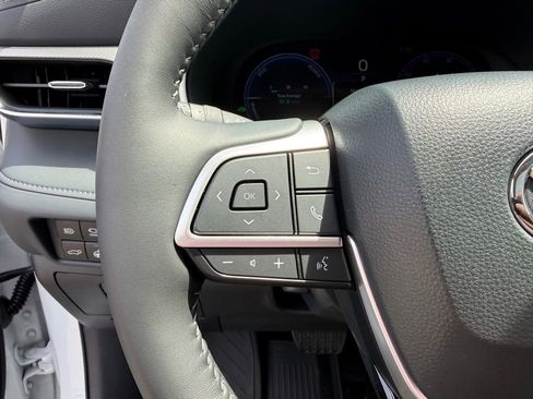 New 2026 Toyota Highlander Platinum AWD/4WD image 30