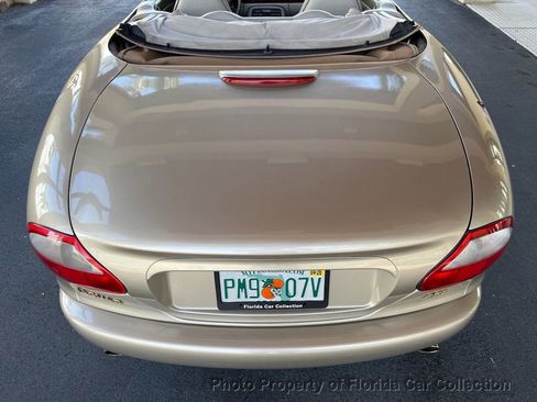 Used 1999 Jaguar XK8 Convertible image 25