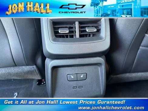 New 2026 Chevrolet Equinox EV LT image 23