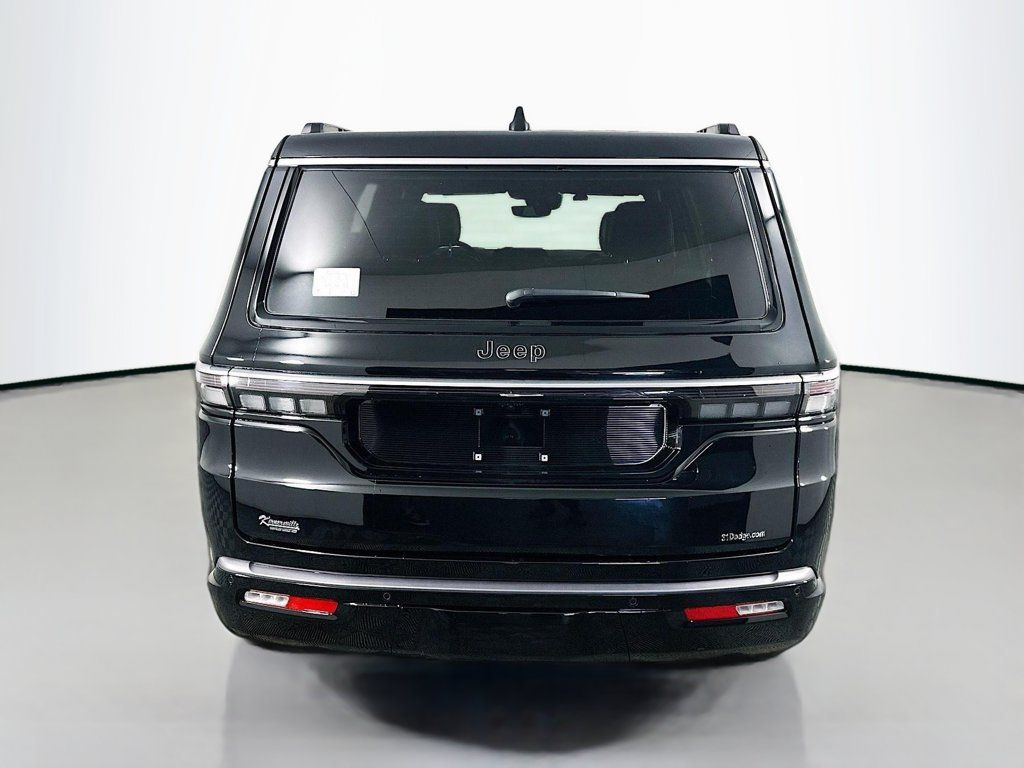 New 2026 Jeep Grand Wagoneer 2WD w/ Premium Group I image 6
