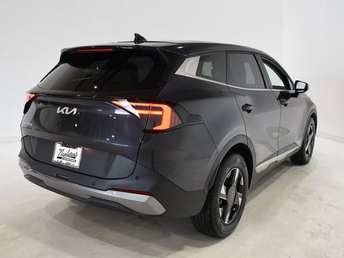 Used 2026 Kia Sportage LX FWD image 4