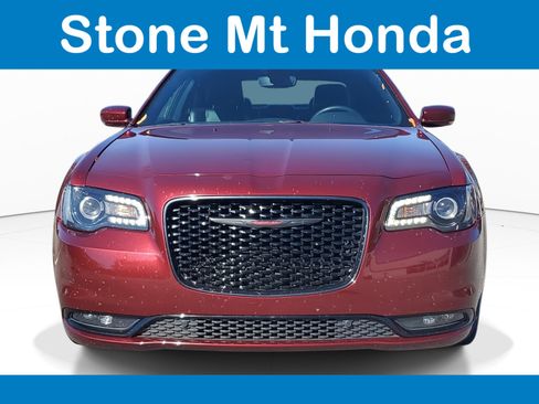 Used 2023 Chrysler 300 S image 2