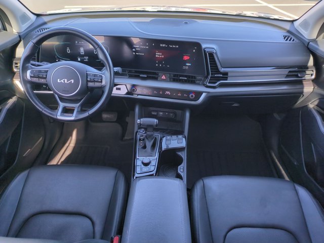 Used 2024 Kia Sportage EX AWD/4WD image 17
