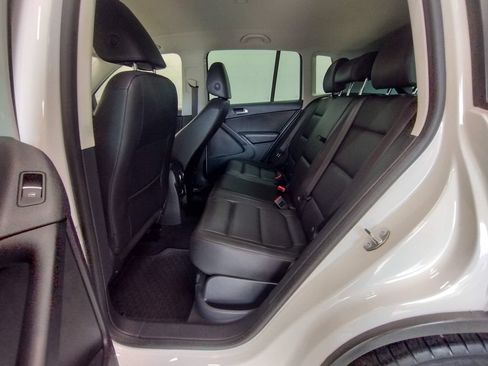 Used 2014 Volkswagen Tiguan SE AWD/4WD image 31