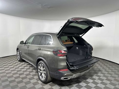 New 2026 BMW X5 xDrive40i w/ Climate Comfort Package image 20