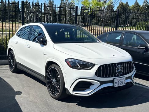 Used 2025 Mercedes-Benz GLA 35 AMG AMG GLA 35 image 2