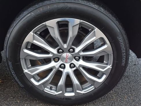 Used 2022 GMC Yukon Denali image 61