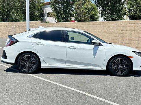 Used 2019 Honda Civic EX image 3