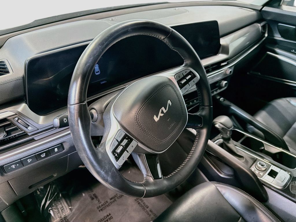 Used 2025 Kia Telluride S AWD/4WD image 9