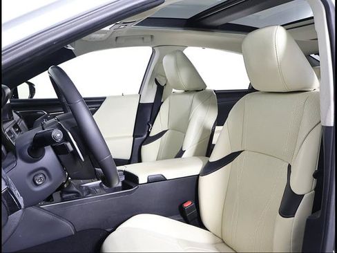 Certified 2022 Lexus ES 350 Ultra Luxury w/ Accessory Package 2 FWD image 7