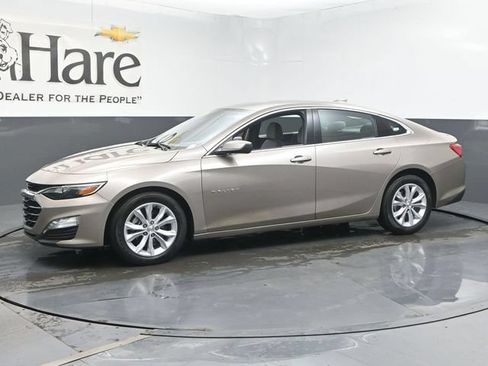 Used 2025 Chevrolet Malibu LT FWD image 31