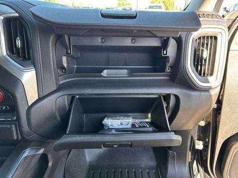 Used 2021 Chevrolet Silverado 2500 LTZ w/ LTZ Convenience Package AWD/4WD image 26