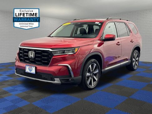 Certified 2023 Honda Pilot Touring image 1