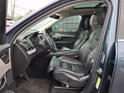 Used 2022 Volvo XC90 T6 Inscription w/ Climate Package AWD/4WD image 18