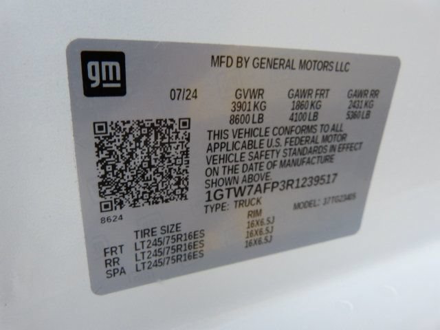 Used 2024 GMC Savana 2500 w/ Driver Convenience Package RWD image 38