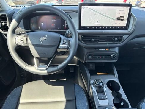 New 2026 Ford Bronco Sport Outer Banks w/ Outer Banks Tech Package+ AWD/4WD image 17