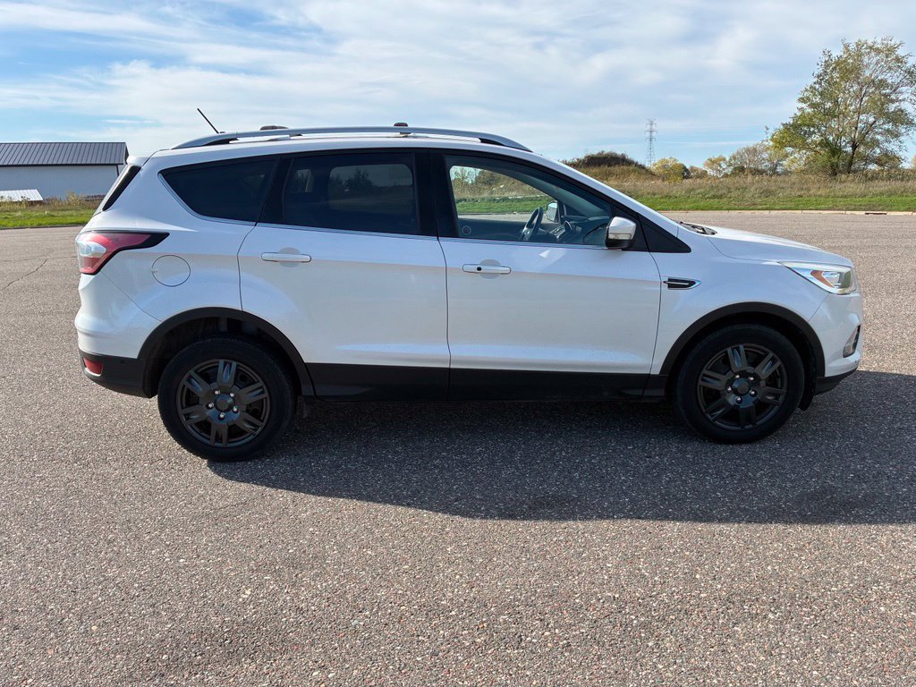 Used 2018 Ford Escape Titanium AWD/4WD image 1