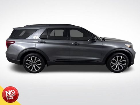 Used 2024 Ford Explorer ST-Line w/ Class IV Trailer Tow Package RWD image 2