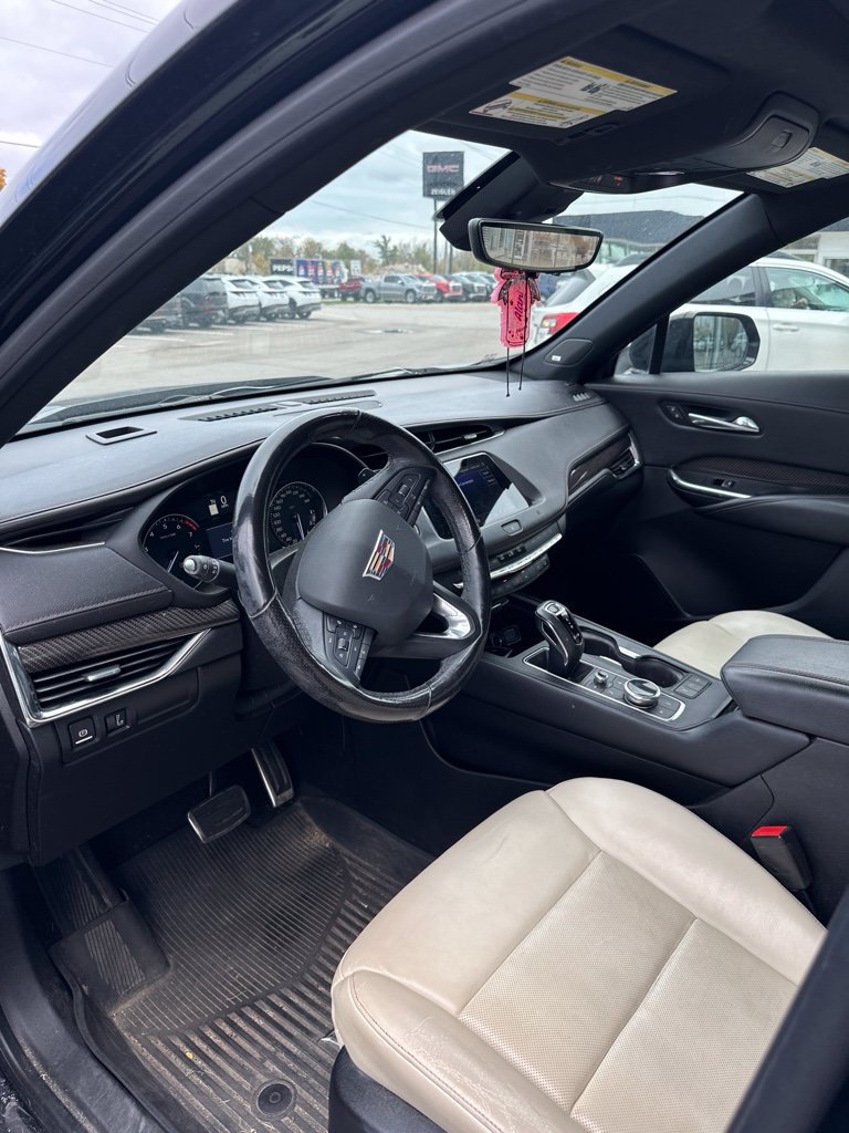 Used 2019 Cadillac XT4 Sport AWD/4WD image 6