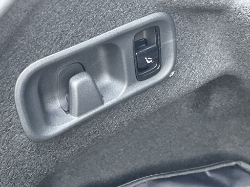 New 2026 Mercedes-Benz C 300 4MATIC Sedan image 10