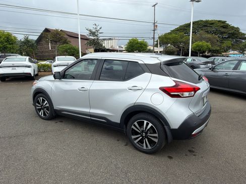 Used 2020 Nissan Kicks SR FWD image 4