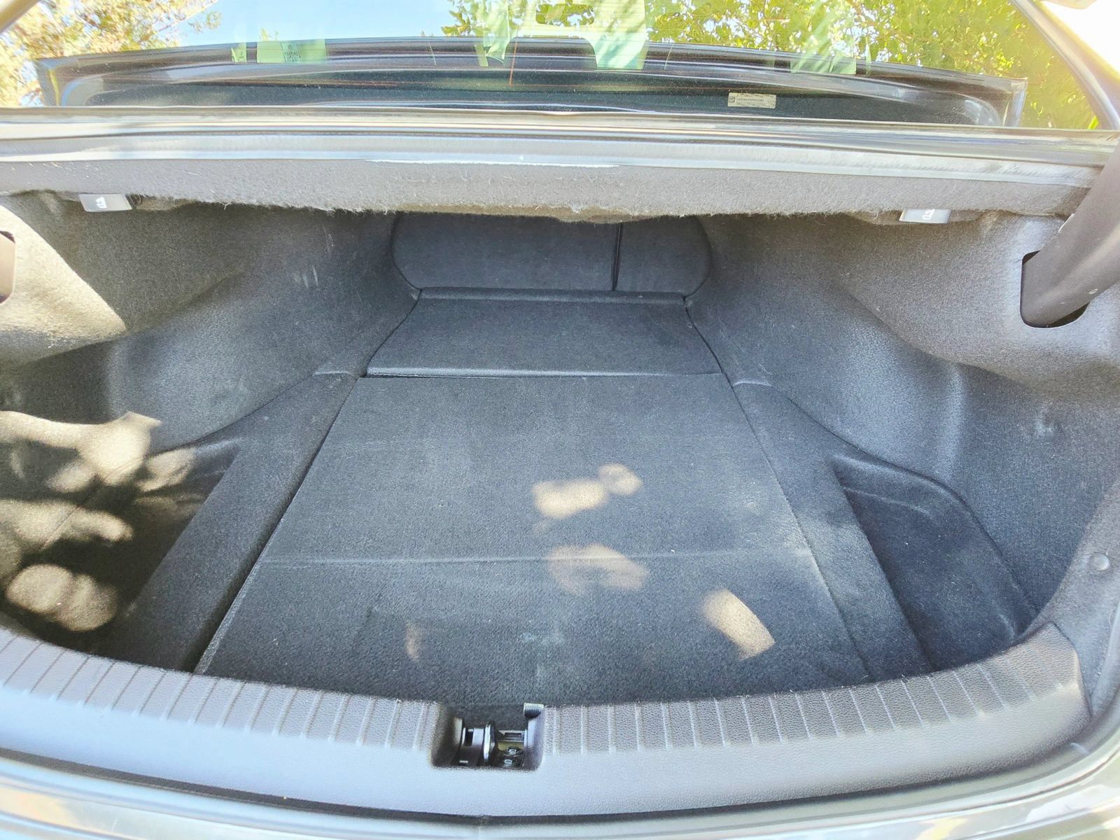 Used 2016 Acura TLX FWD image 38