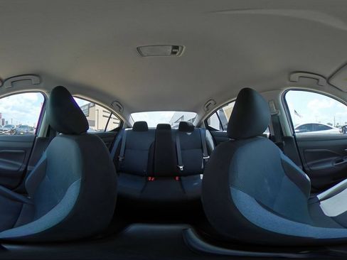 Used 2025 Nissan Versa SV FWD image 39